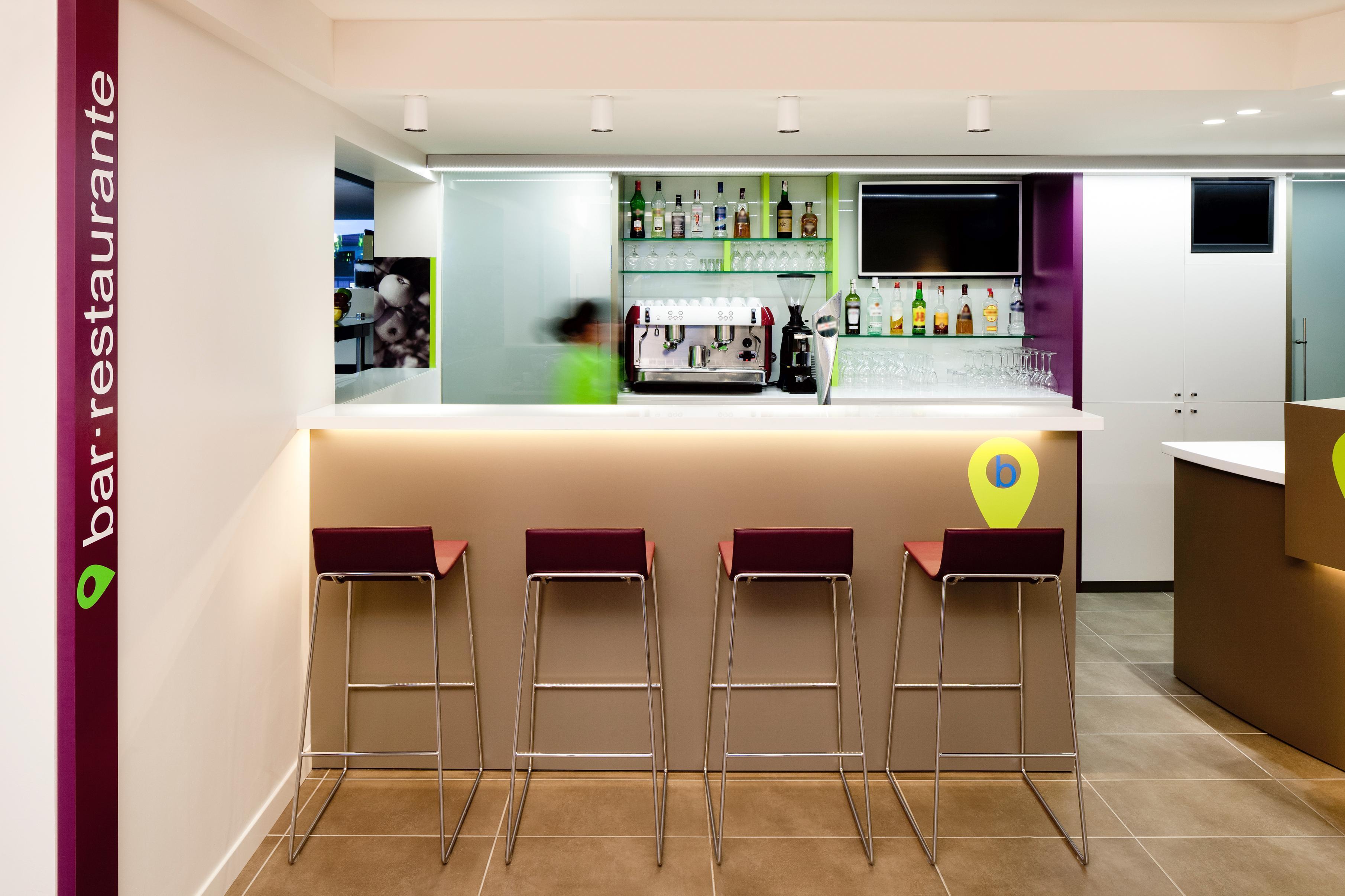 Hotel Ibis Styles Lleida Torrefarrera 외부 사진