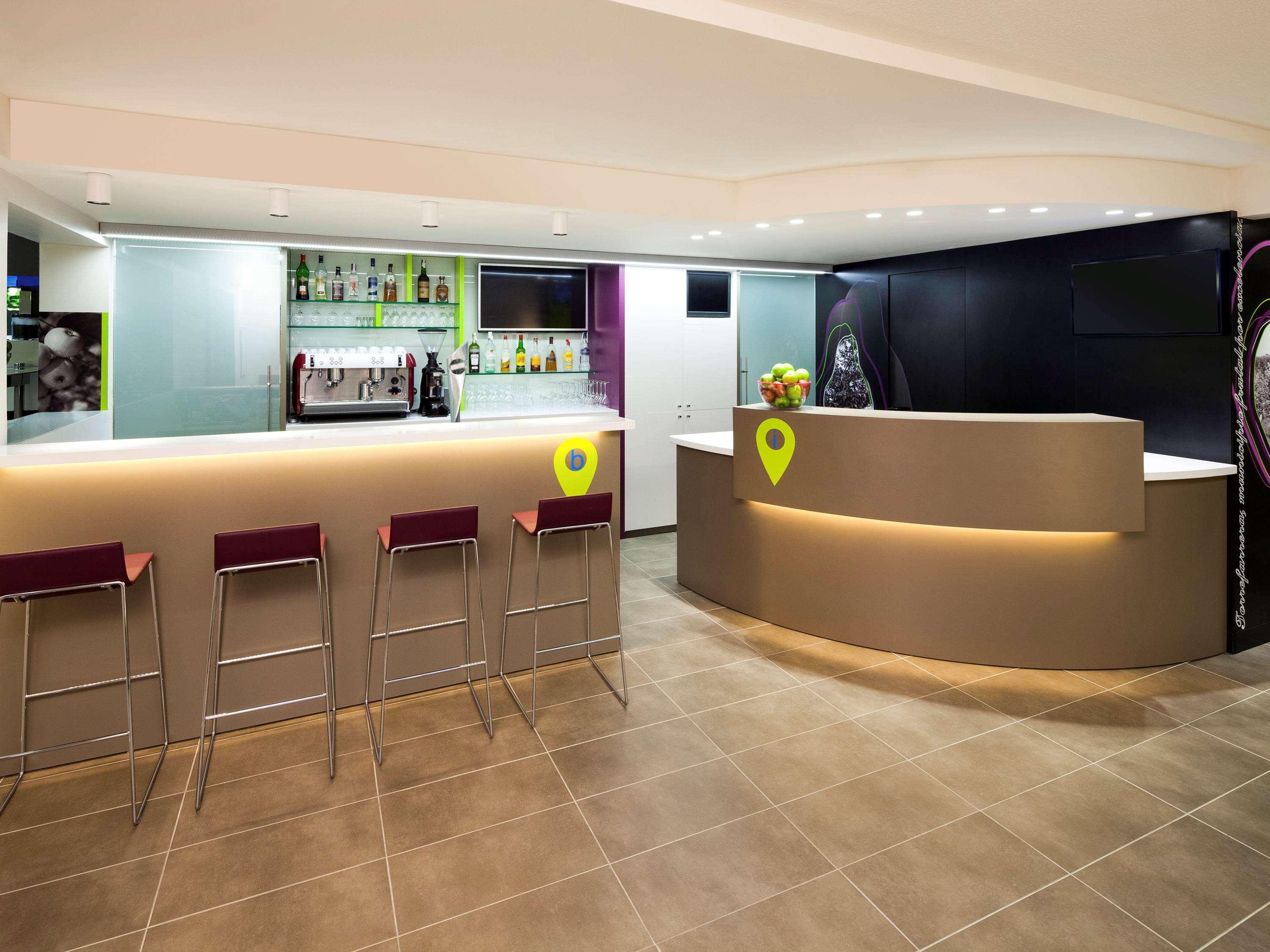 Hotel Ibis Styles Lleida Torrefarrera 외부 사진