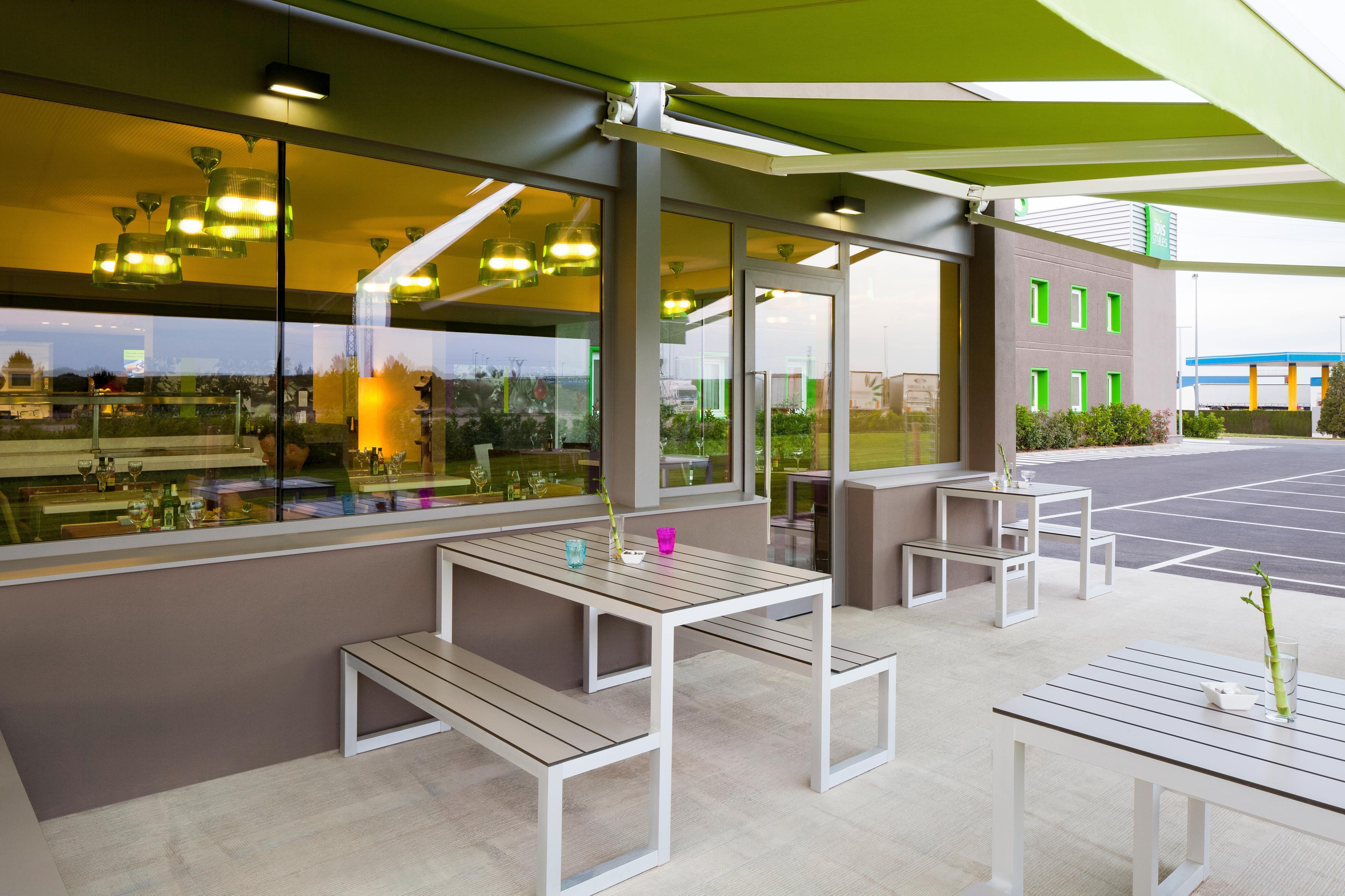 Hotel Ibis Styles Lleida Torrefarrera 외부 사진