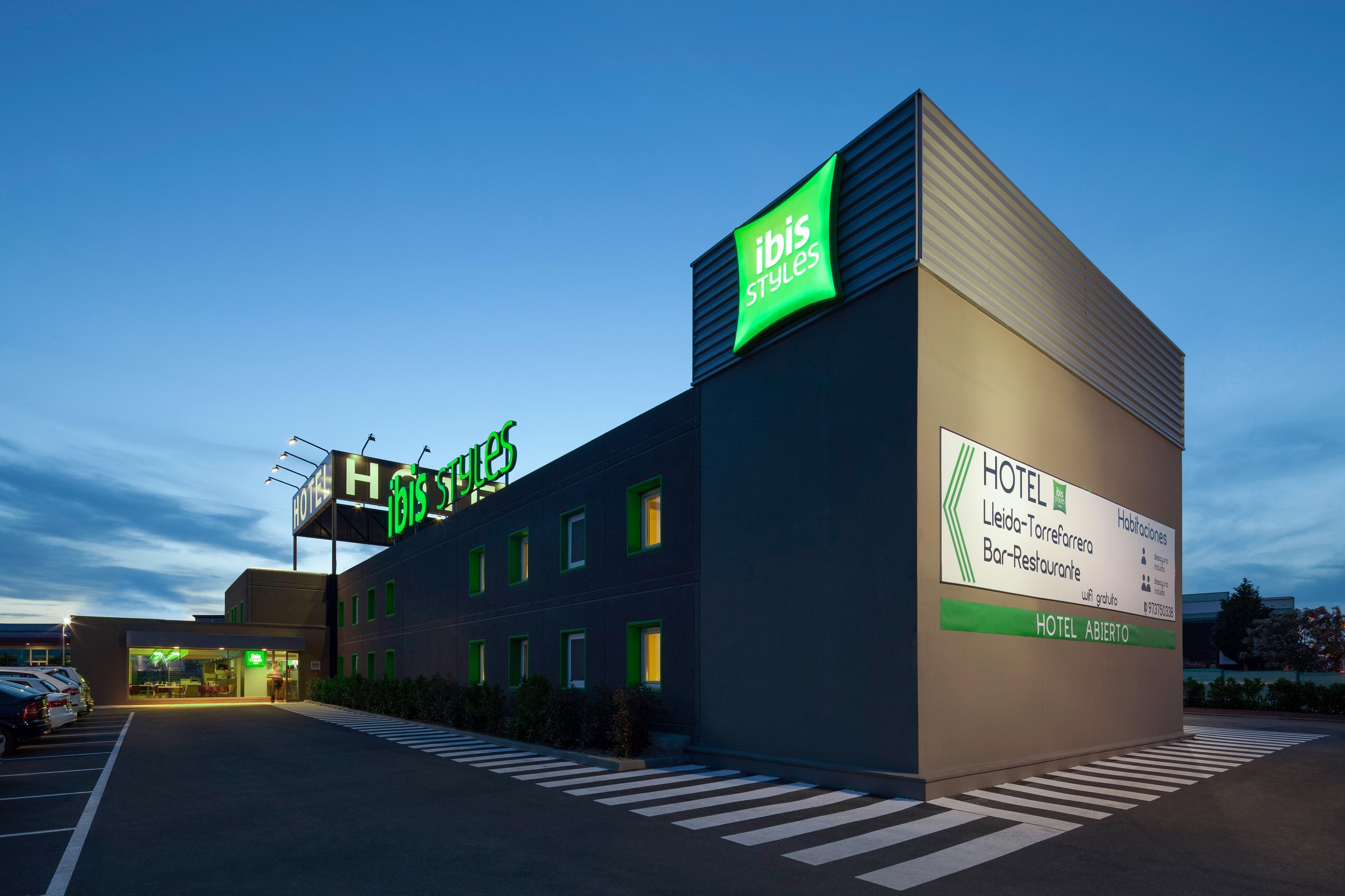 Hotel Ibis Styles Lleida Torrefarrera 외부 사진