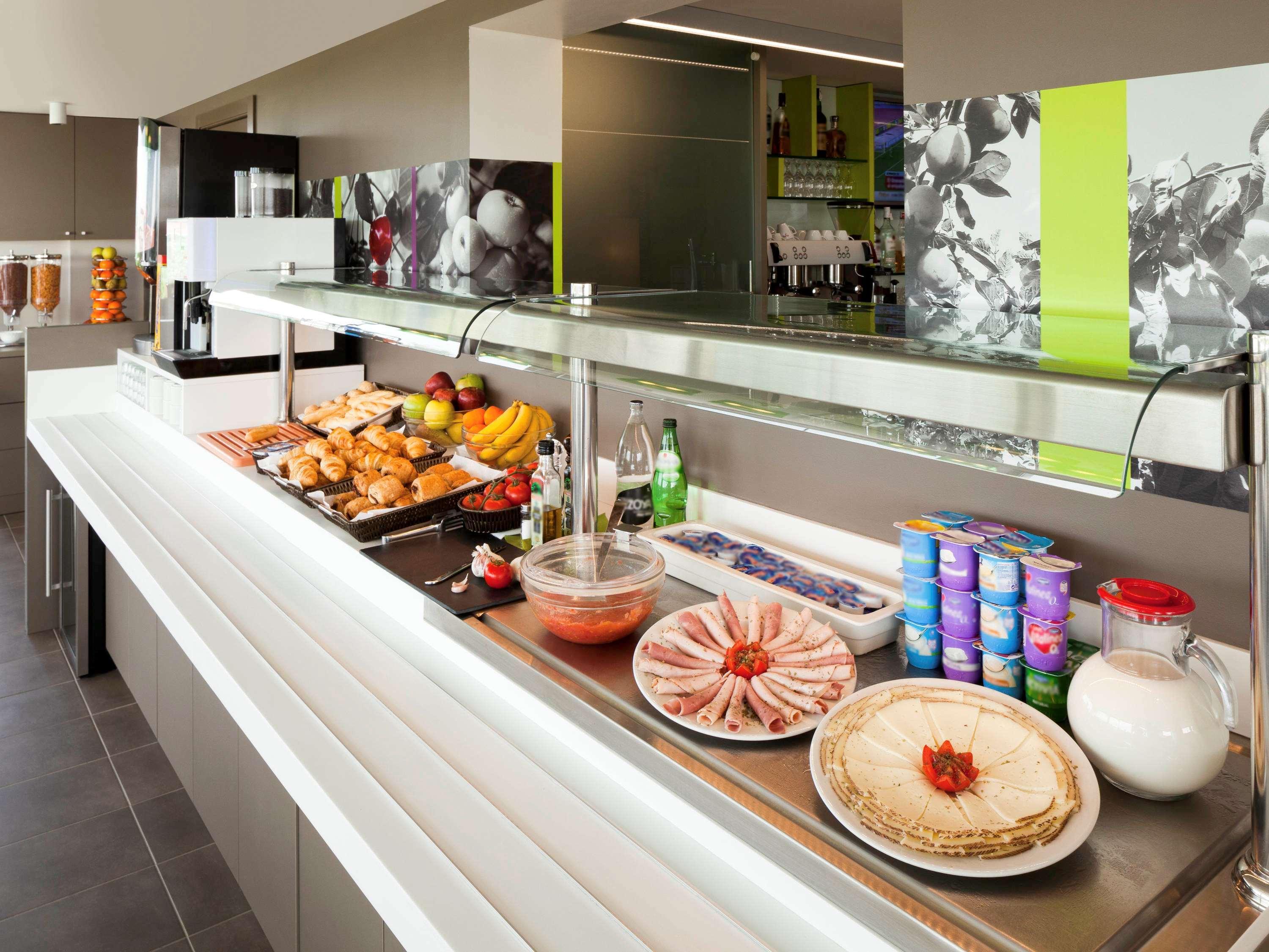 Hotel Ibis Styles Lleida Torrefarrera 외부 사진