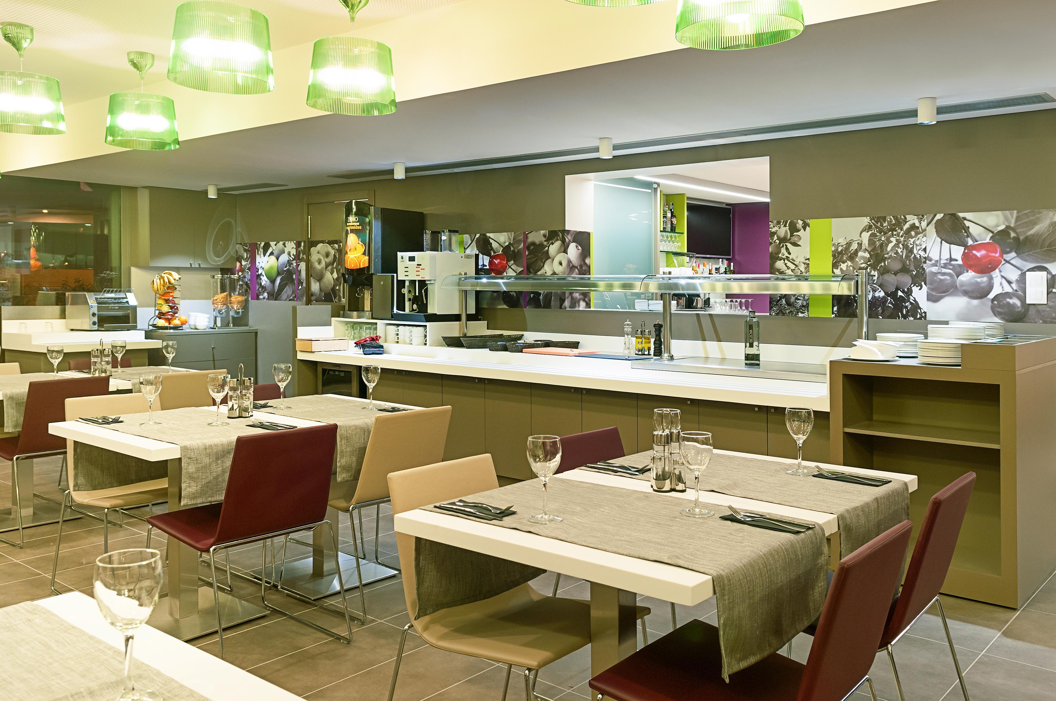 Hotel Ibis Styles Lleida Torrefarrera 외부 사진